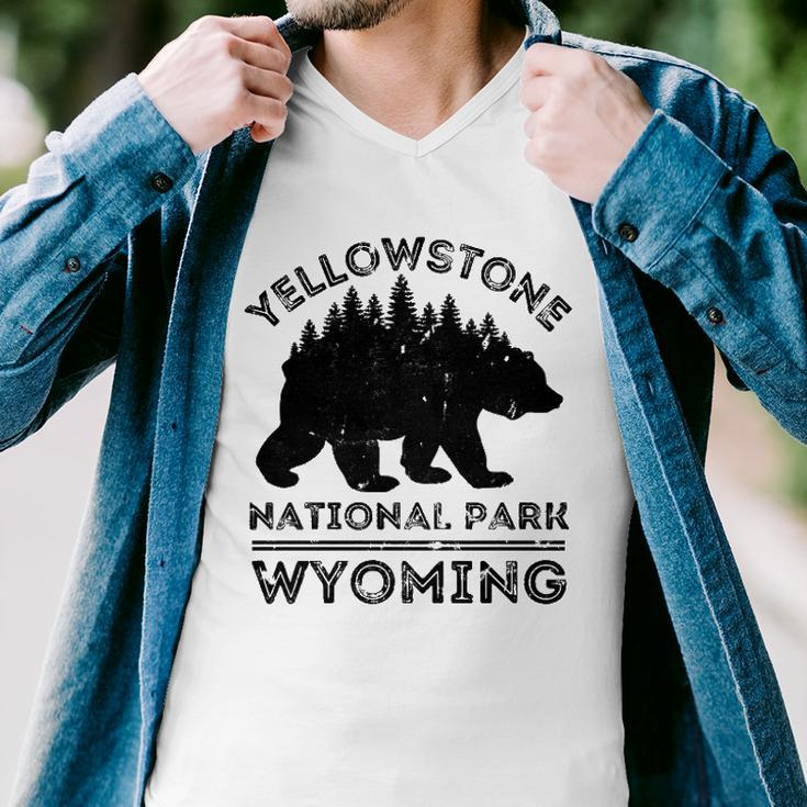 Yellowstone National Park Wyoming Bear Nature Hiking Men V-Neck Tshirt