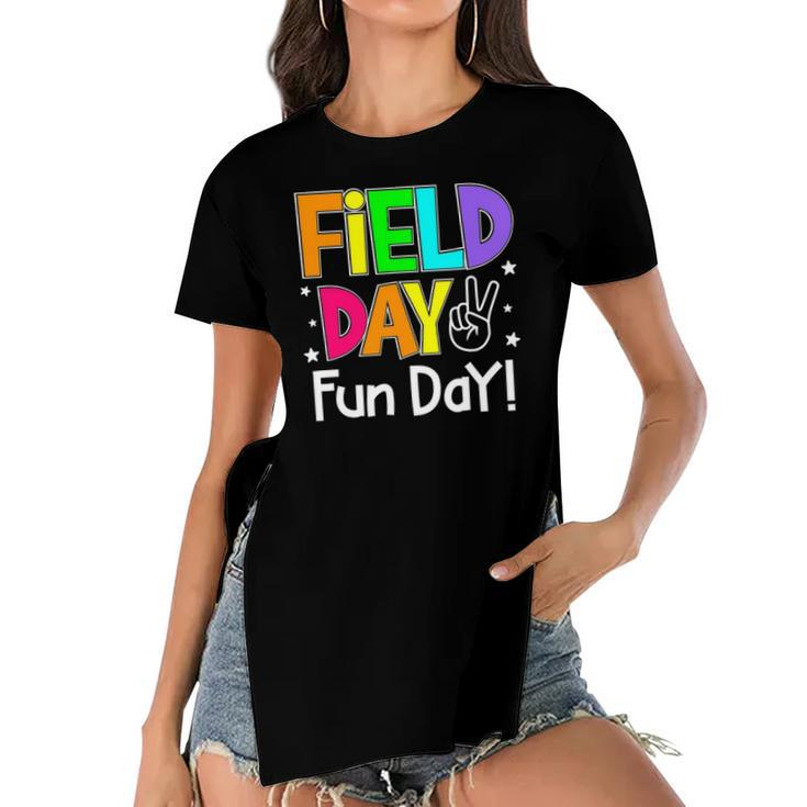 Men Field Trip Fun Day 2022 For Adults Teacher Math Teacher Women's Short Sleeves T-shirt With Hem Split
