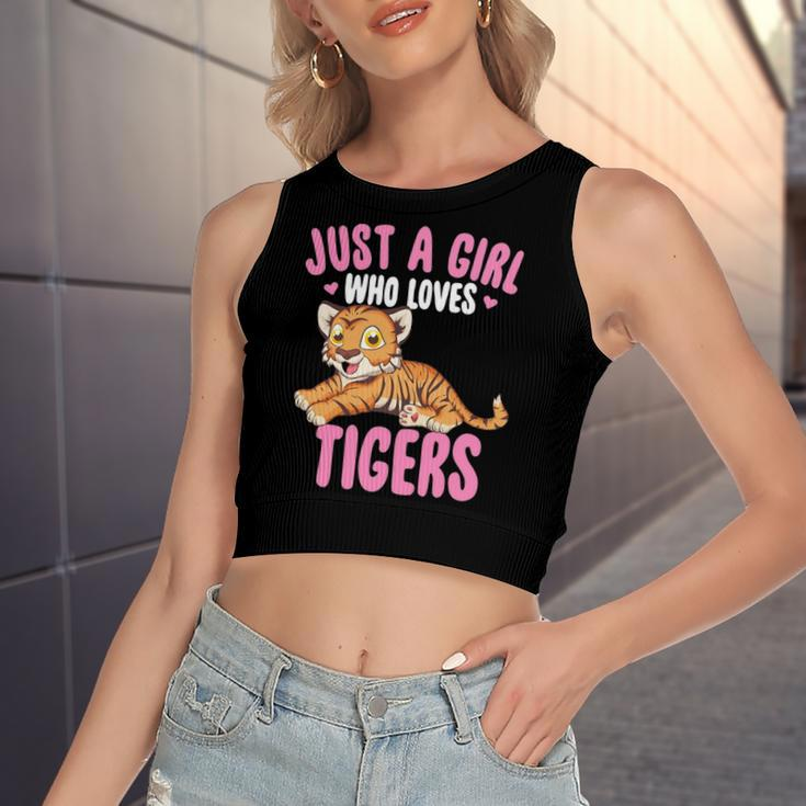 Just A Girl Who Loves Tigers Cute Kawaii Tiger Animal Women's Crop Top Tank Top