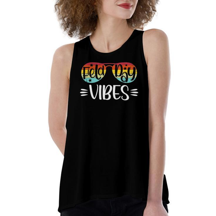 Field Day Vibes For Teacher Field Day 2022 Vintage Retro Women's Loose Tank Top