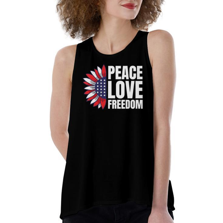 Peace Love Freedom America Usa Flag Sunflower Women's Loose Tank Top