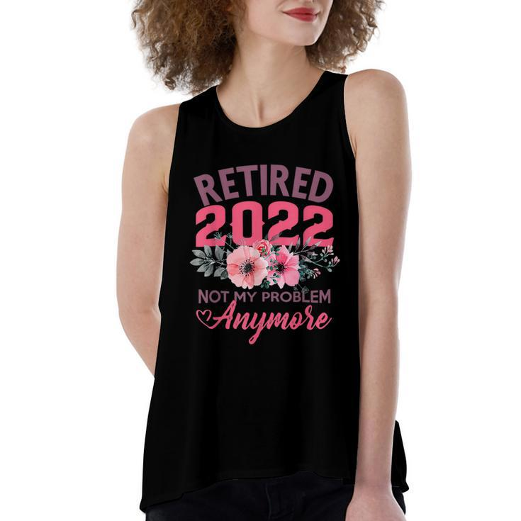 Retired 2022 Shirt Retirement Gifts For Women 2022 Cute Pink  V2 Women's Loose Fit Open Back Split Tank Top