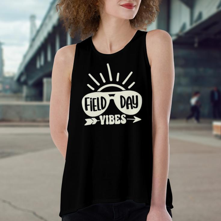 Field Day Vibes For Teacher Field Day 2022 Women's Loose Tank Top