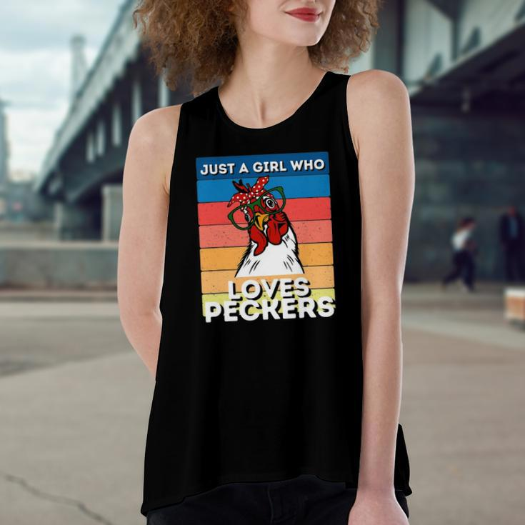 Just A Girl That Loves Peckers Chicken Woman Tee Women's Loose Tank Top