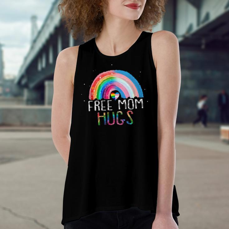 Lgbtq Free Mom Hugs Gay Pride Lgbt Ally Rainbow Women's Loose Tank Top
