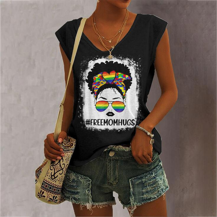 Black Free Mom Hugs Messy Bun Lgbt Pride Rainbow Women's V-neck Tank Top