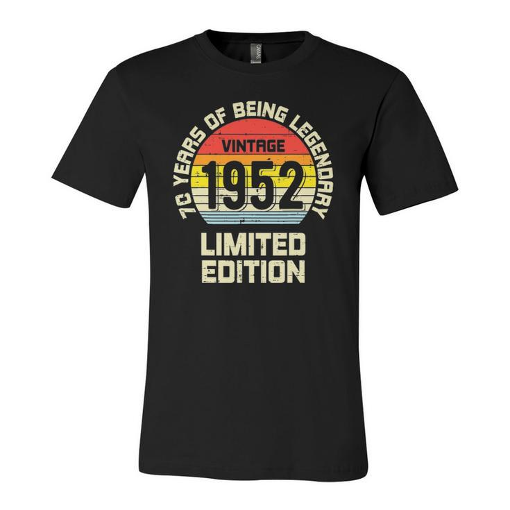 Vintage 1952 70 Years Legendary Limited Edition Birthday Jersey T-Shirt