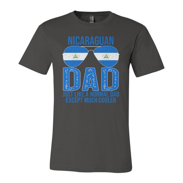 Nicaraguan Dad Nicaragua Flag Sunglasses Fathers Day Jersey T-Shirt