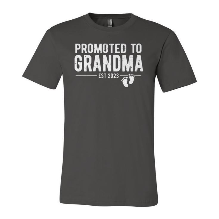 Promoted To Grandma 2023 Soon To Be Grandmother 2023 New Grandma Jersey T-Shirt