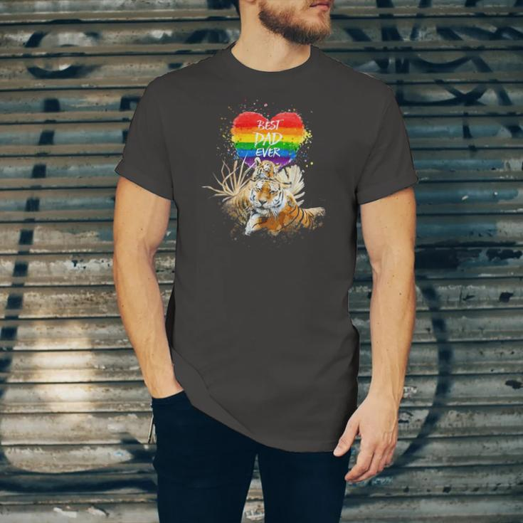 Lgbt Pride Daddy Tiger Rainbow Best Dad Ever Fathers Day Jersey T-Shirt