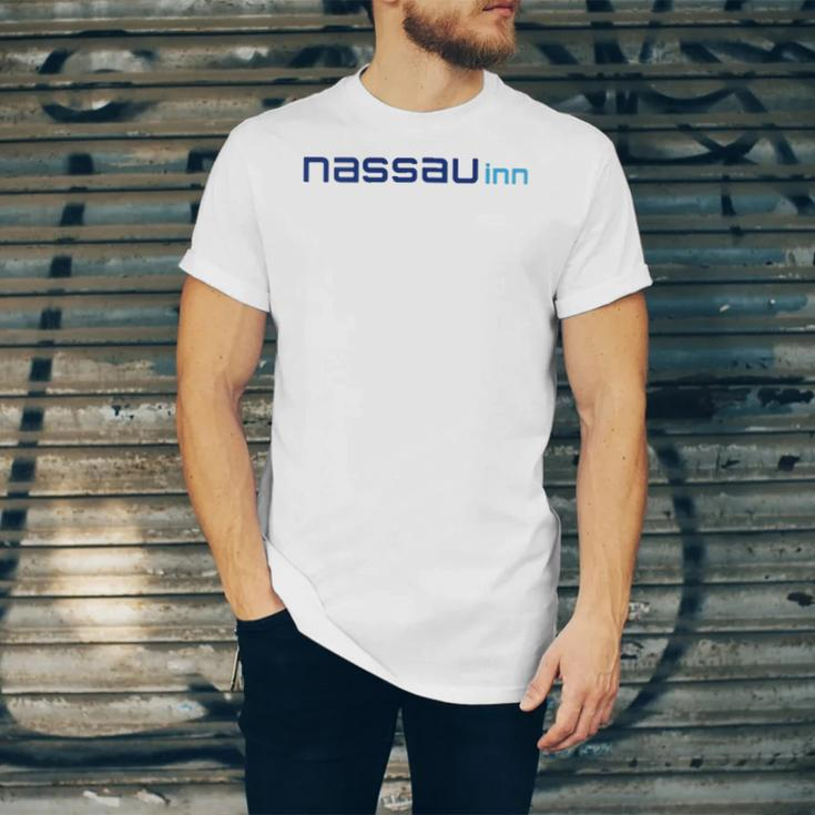 Meet Me At The Nassau Inn Wildwood Crest New Jersey Jersey T-Shirt