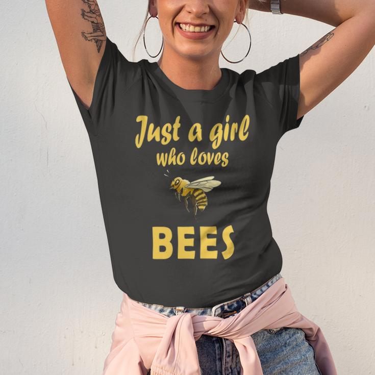 Just A Girl Who Loves Bees Beekeeping Bee Girls Jersey T-Shirt