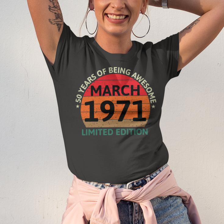 March 1971 50 Years Old Retro Vintage 50Th Birthday V2 Unisex Jersey Short Sleeve Crewneck Tshirt