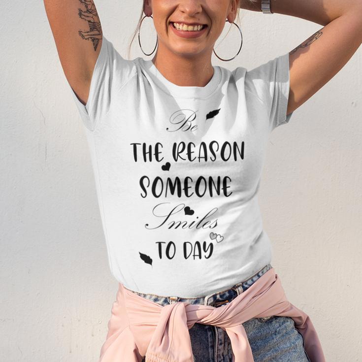 Be The Reason Someone Smiles Today Teacher Gift Best Gift For Women Unisex Jersey Short Sleeve Crewneck Tshirt