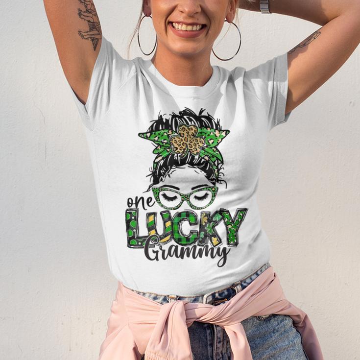 One Lucky Grammy St Patricks Day Messy Bun Leopard Unisex Jersey Short Sleeve Crewneck Tshirt