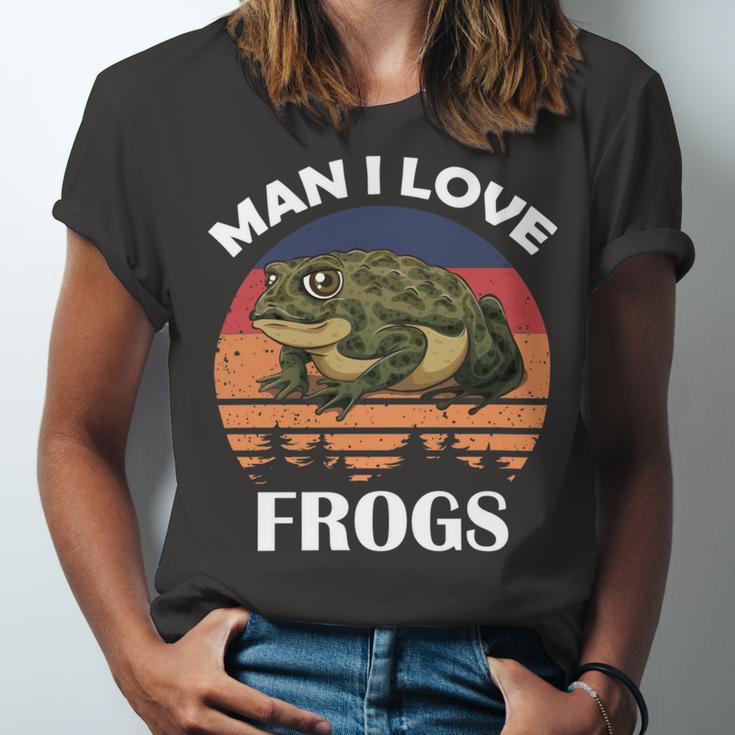 Man I Love Frogs Funny Retro Frog Unisex Jersey Short Sleeve Crewneck Tshirt