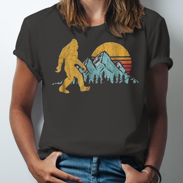 Vintage Retro Bigfoot Believe Silhouette Mountain Sun 234 Shirt Unisex Jersey Short Sleeve Crewneck Tshirt