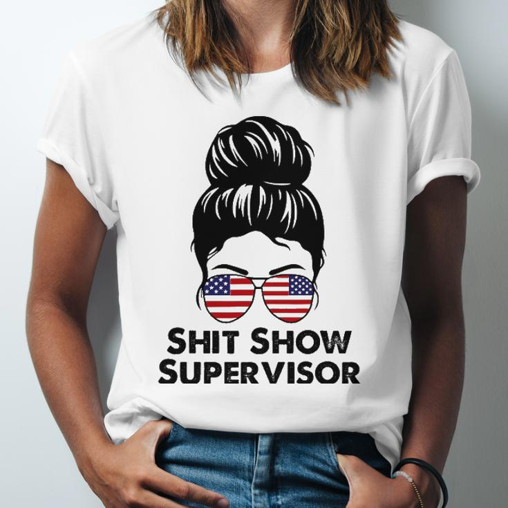 Shit Show Supervisor Mom Dad Boss Manager Teacher Jersey T-Shirt