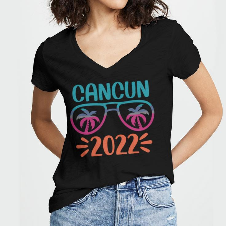 Family Vacation 2022 Cancun Women's Jersey Short Sleeve Deep V-Neck Tshirt