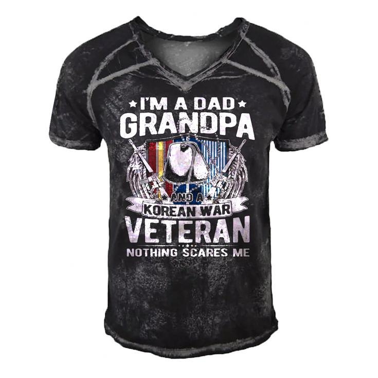 A Dad Grandpa Korean War Veteran Nothing Scares Me Dad Gift Men's Short Sleeve V-neck 3D Print Retro Tshirt