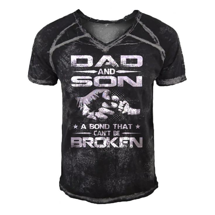 Dad And Son A Bond That Cant Be Broken Men's Short Sleeve V-neck 3D Print Retro Tshirt