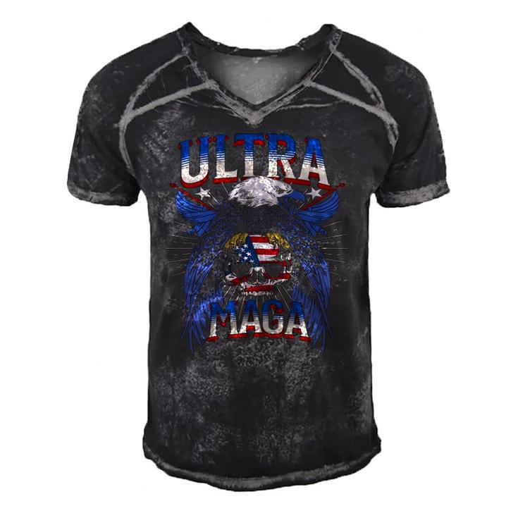 Eagle Holding Usa Flag Ultra Maga 2022 Great Maga King Men's Short Sleeve V-neck 3D Print Retro Tshirt
