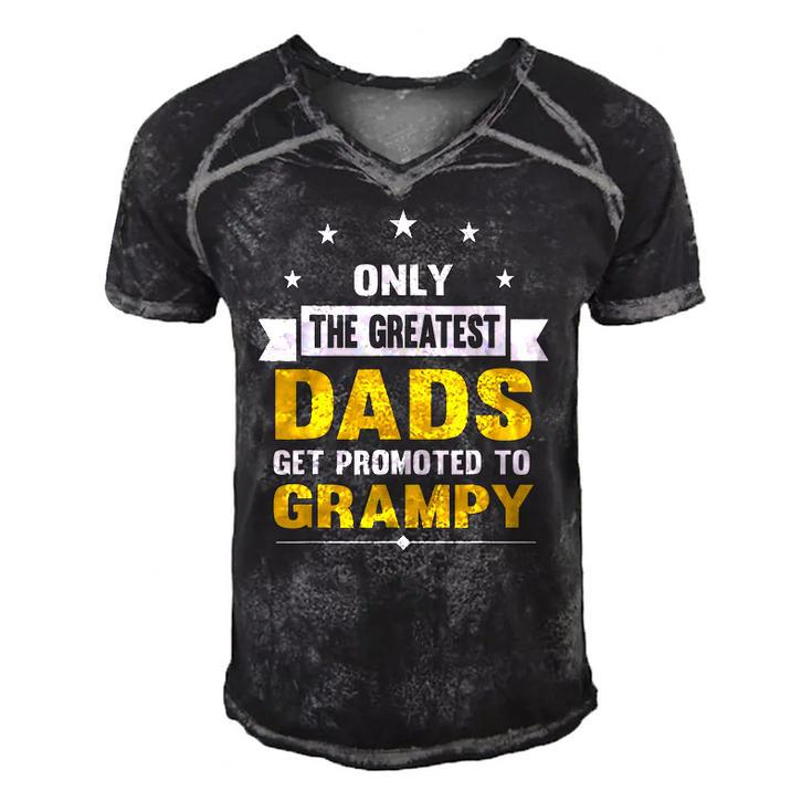 Family 365 The Greatest Dads Get Promoted To Grampy Grandpa Men's Short Sleeve V-neck 3D Print Retro Tshirt