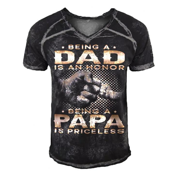 Father Grandpa Being A Dad Is An Honor Being A Papa Is Priceless Grandpa 45 Family Dad Men's Short Sleeve V-neck 3D Print Retro Tshirt