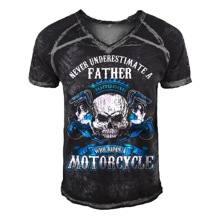 Father Grandpa Dad Biker Gift Never Underestimate Motorcycle Skull544 Family Dad Men's Short Sleeve V-neck 3D Print Retro Tshirt
