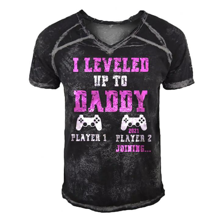 I Leveled Up To Daddy 2021 Funny Soon To Be Dad 2021 Ver2 Men's Short Sleeve V-neck 3D Print Retro Tshirt