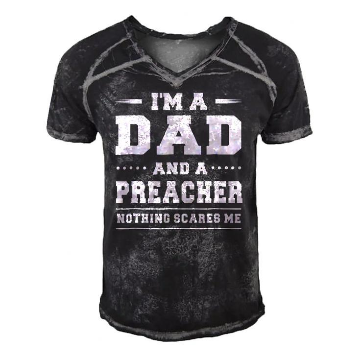 Im A Dad And A Preacher Nothing Scares Me Men Men's Short Sleeve V-neck 3D Print Retro Tshirt