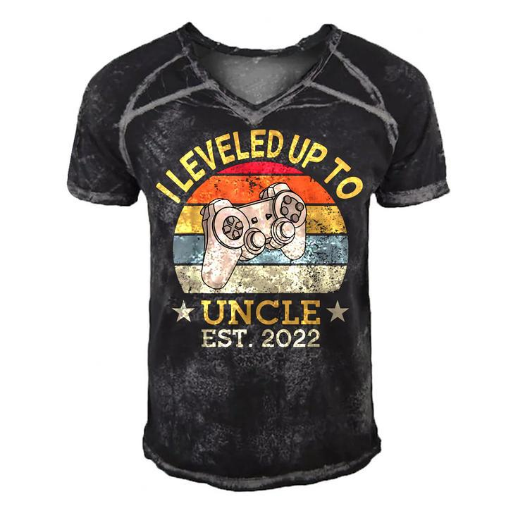 Leveled Up To Uncle Est 2022 Promoted New Uncle Video Gamer  Men's Short Sleeve V-neck 3D Print Retro Tshirt