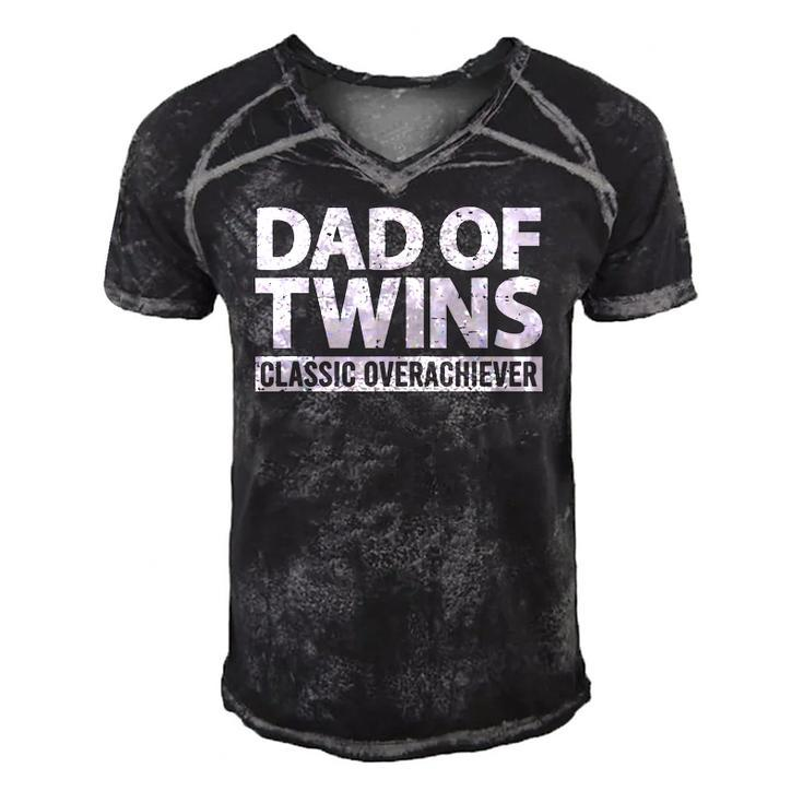 Mens Dad Of Twins Classic Overachiever Funny Twin Dad To Be 2022 New Dad Men's Short Sleeve V-neck 3D Print Retro Tshirt