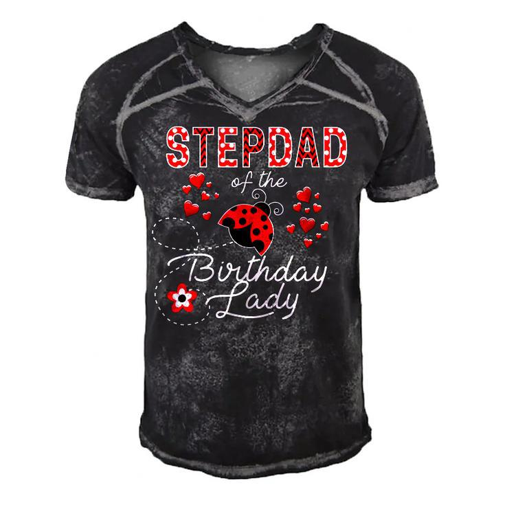 Mens Stepdad Of The Birthday Lady Ladybug Birthday Hearts  Men's Short Sleeve V-neck 3D Print Retro Tshirt