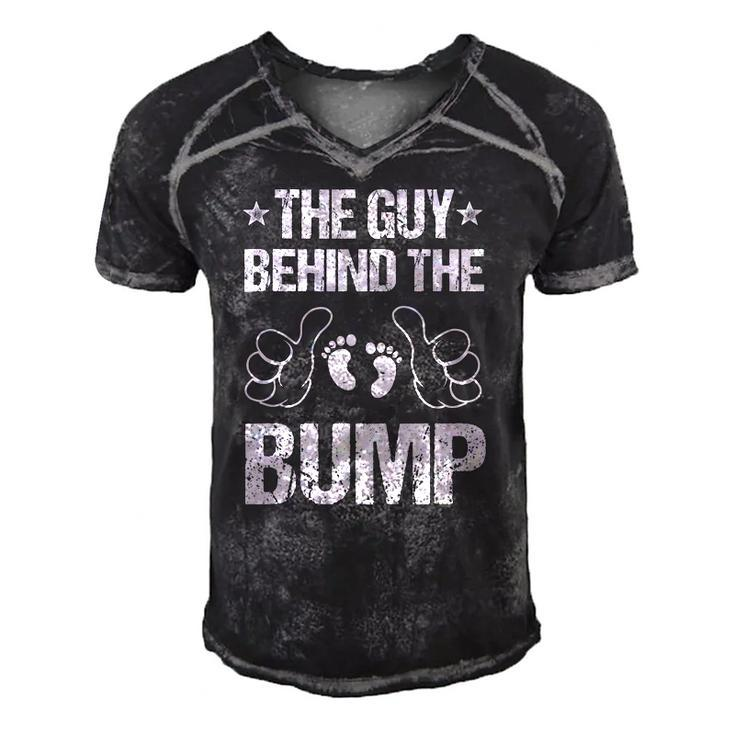 Mens The Guy Behind The Bump Pregnancy Announcement For Dad Men's Short Sleeve V-neck 3D Print Retro Tshirt