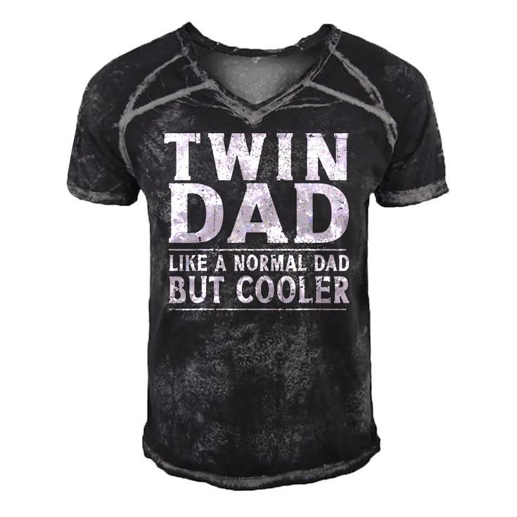 Mens Twin Dad Like A Normal Dad Funny Dad Of Twins Fathers Day Men's Short Sleeve V-neck 3D Print Retro Tshirt