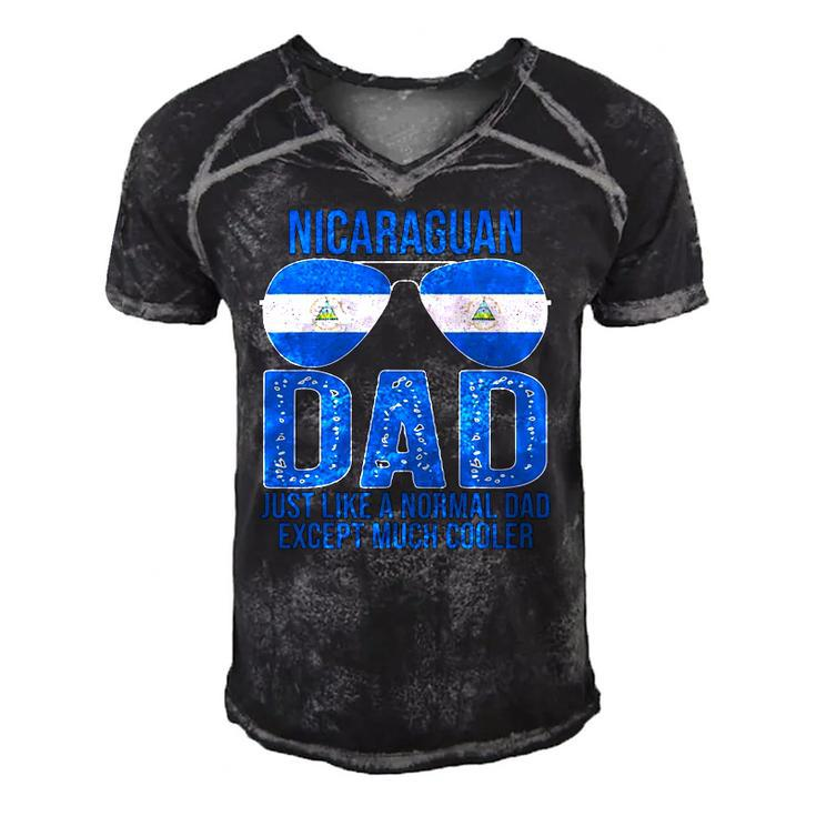 Nicaraguan Dad Nicaragua Flag Sunglasses Fathers Day Men's Short Sleeve V-neck 3D Print Retro Tshirt