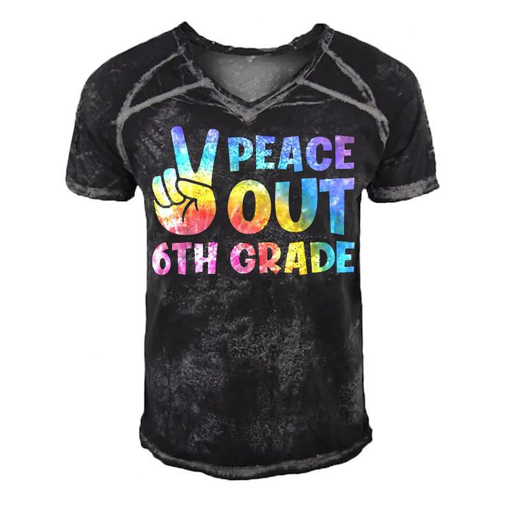 Peace Out 6Th Grade 2022 Graduate Happy Last Day Of School  Men's Short Sleeve V-neck 3D Print Retro Tshirt