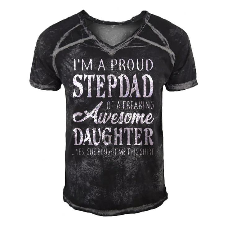 Proud Stepdad Of Freaking Awesome Daughter Fathers Day Dad Men's Short Sleeve V-neck 3D Print Retro Tshirt