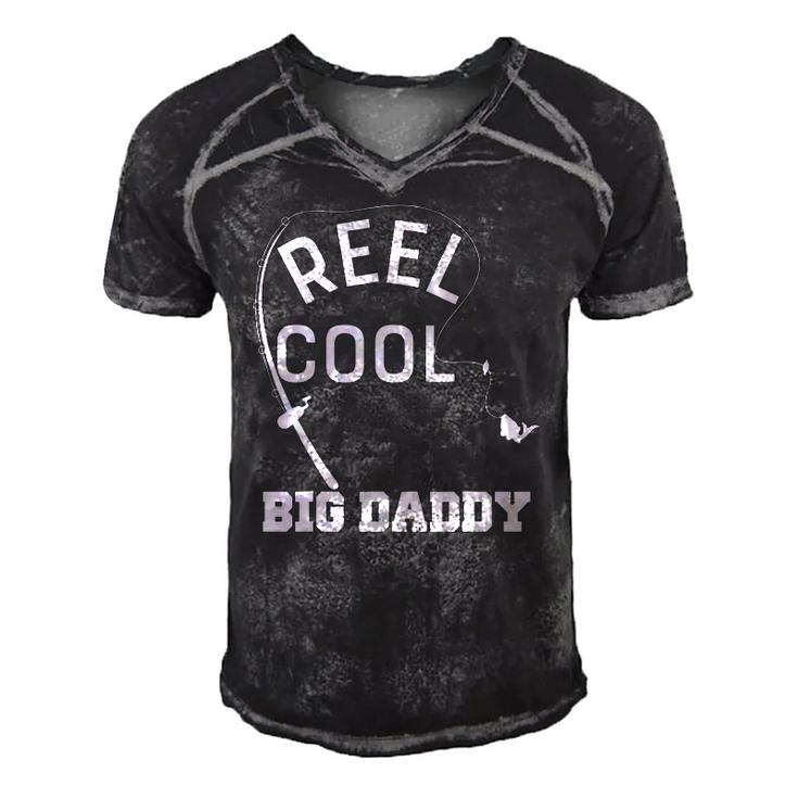 Reel Cool Big Daddy Fishing Fathers Day Gift Men's Short Sleeve V-neck 3D Print Retro Tshirt