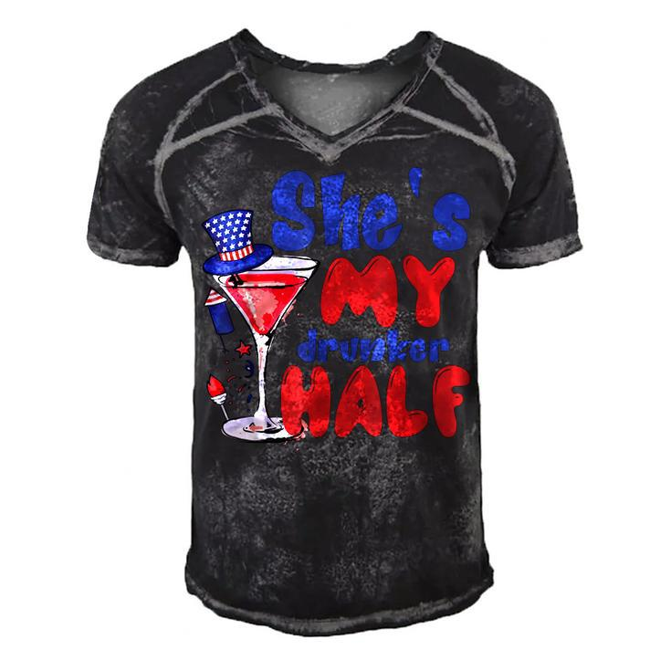 She My Drunker Half 4Th Of July Couples Drinking  Men's Short Sleeve V-neck 3D Print Retro Tshirt