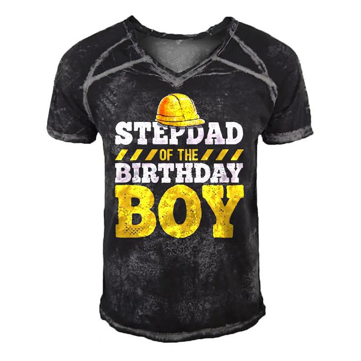 Stepdad Of The Birthday Boy Construction Hat Birthday Party Men's Short Sleeve V-neck 3D Print Retro Tshirt