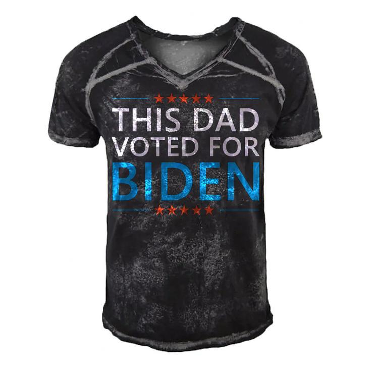 This Dad Voted For Biden Funny Fathers Day Quote 4Th Of July   Men's Short Sleeve V-neck 3D Print Retro Tshirt
