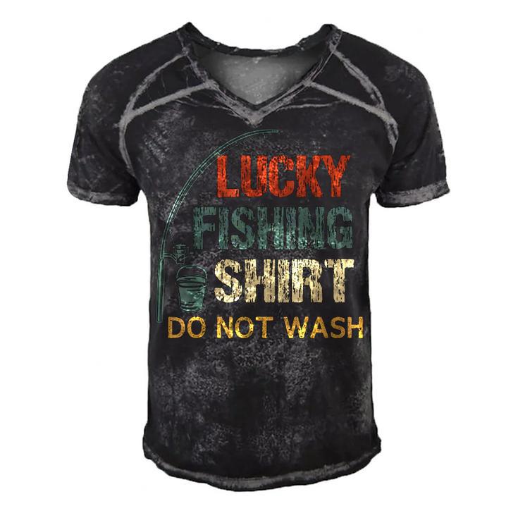 This Is My Lucky Fishing Do Not Wash Funny Fisherman Men's Short Sleeve V-neck 3D Print Retro Tshirt