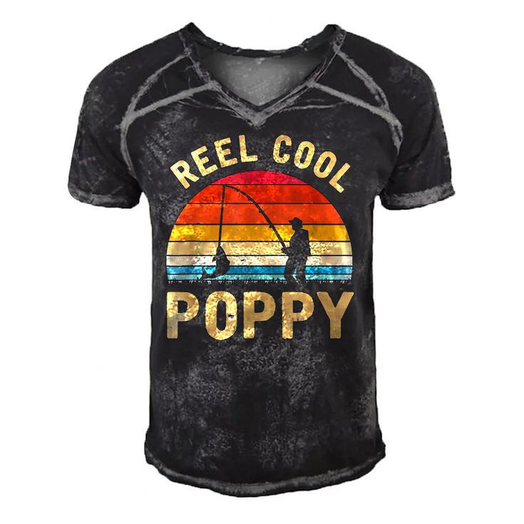 Vintage Reel Cool Poppy Fish Fishing Fathers Day Gift Classic Men's Short Sleeve V-neck 3D Print Retro Tshirt