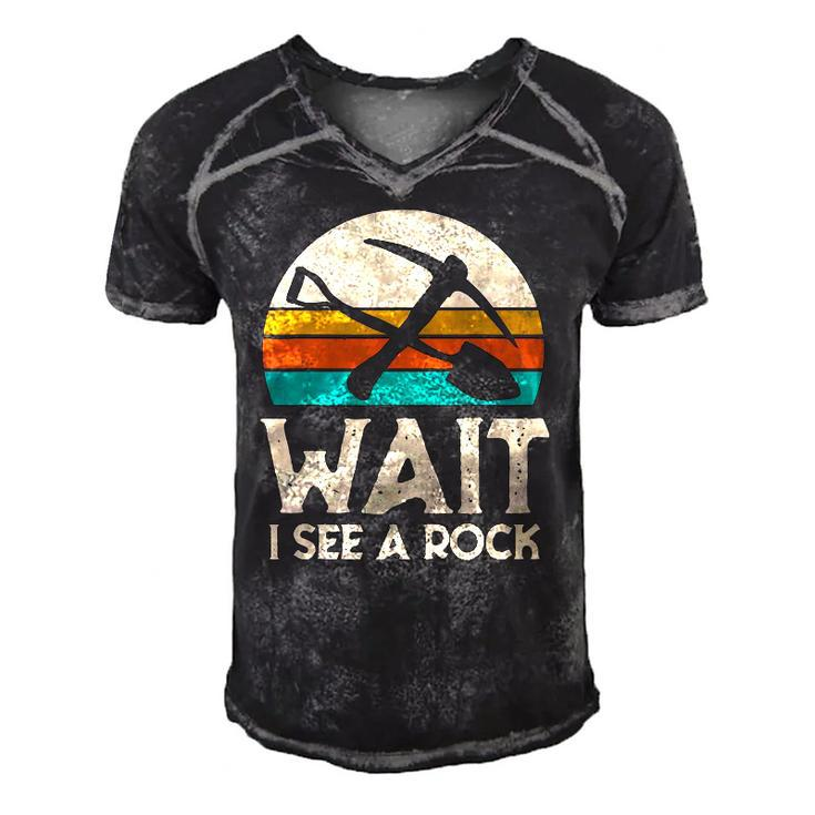 Wait I See A Rock Funny Geologist Gift Science Retro Geology Men's Short Sleeve V-neck 3D Print Retro Tshirt