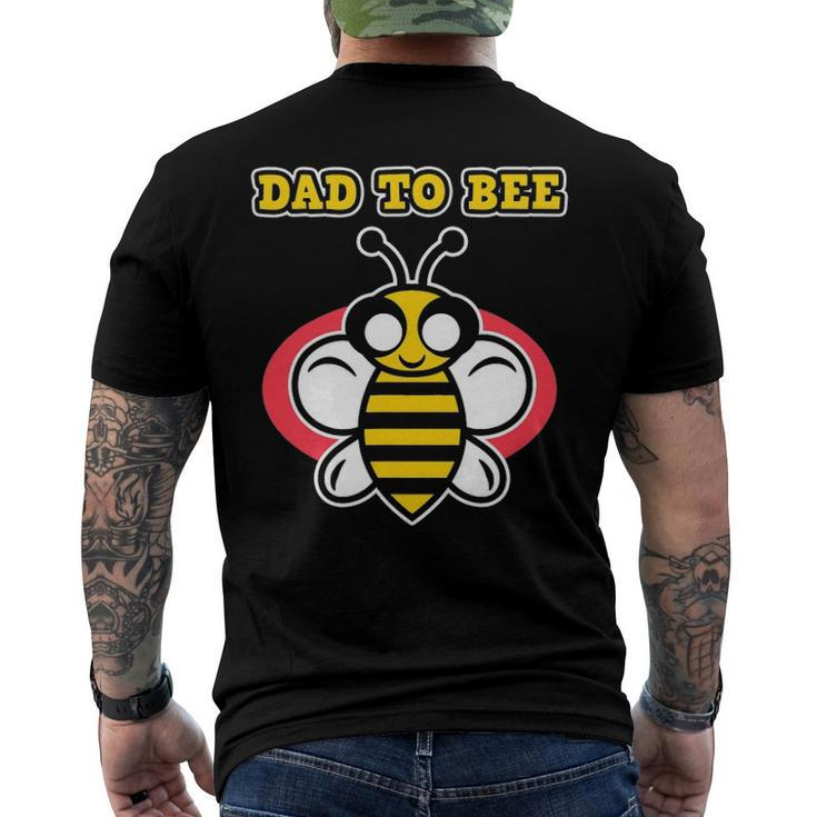 Dad To Bee - Pregnant Women & Moms - Pregnancy Bee Men's Back Print T-shirt