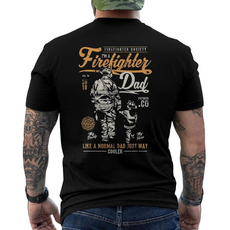 Fathers Day Firefighter Retro Fireman Men's Back Print T-shirt