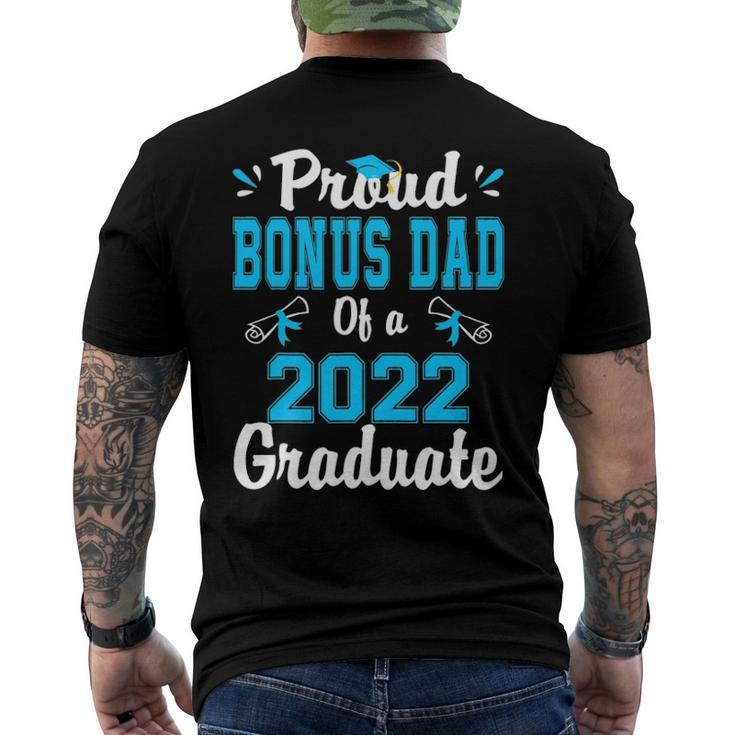 Proud Bonus Dad Of A 2022 Graduate School Men's Back Print T-shirt