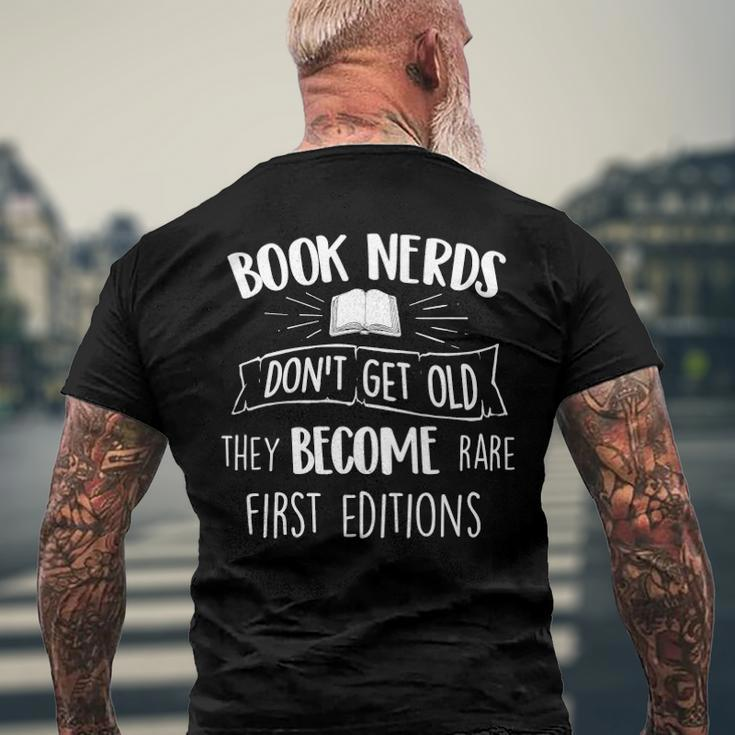 Book Nerds Dont Get Old - Bookworm Reader Reading Men's Back Print T-shirt Gifts for Old Men